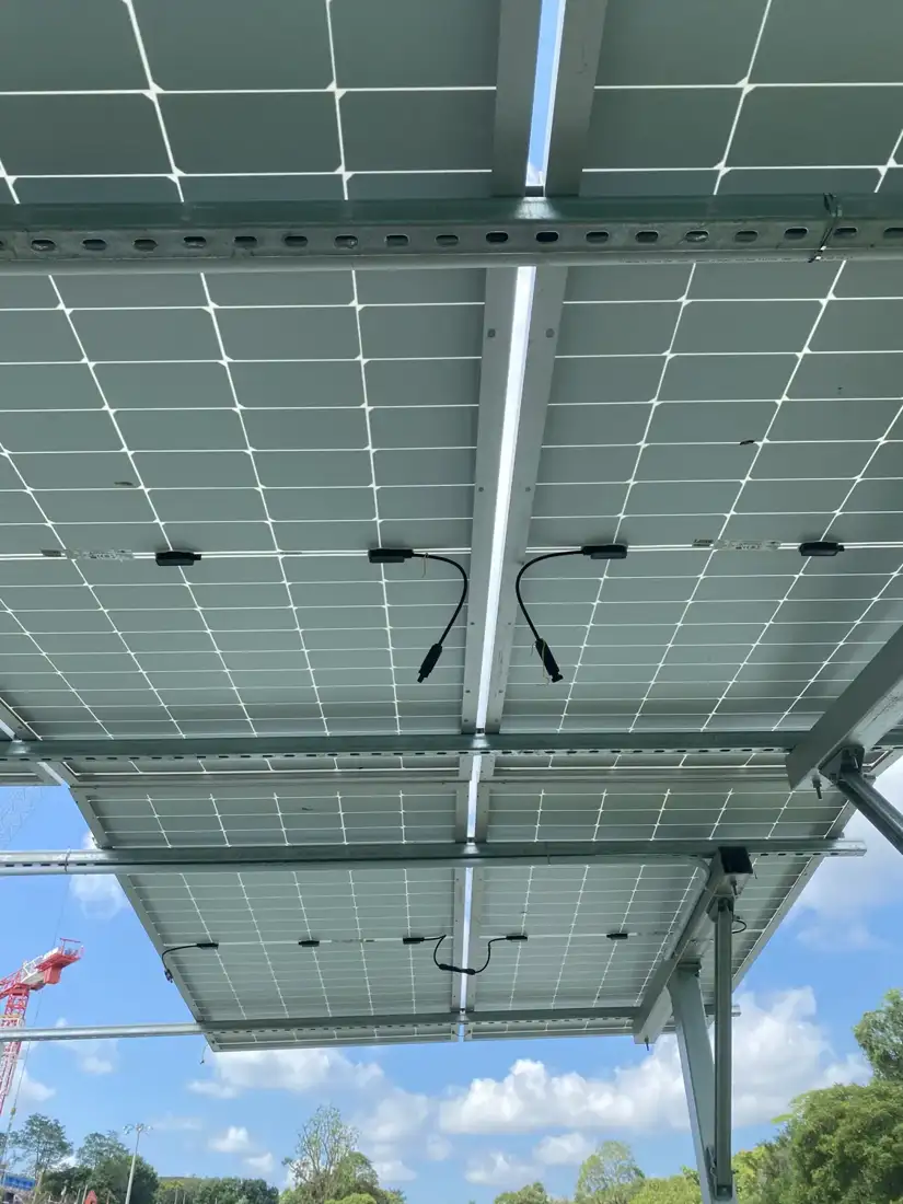 Canopy rails and connectors